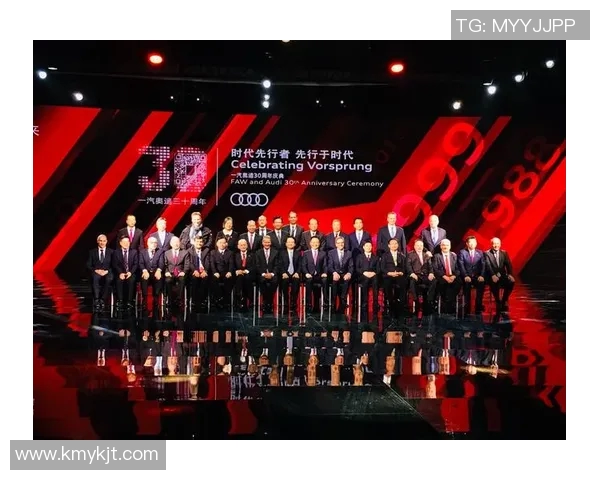 奥迪足球明星全名汇总及其在赛场上的辉煌成就解析