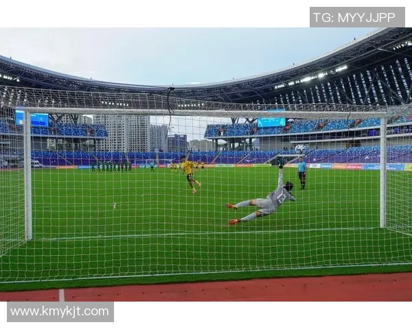 杭州亚运会足球赛点评:技术表现与战术分析的全面回顾与展望 杭州亚运会足球赛点评:技术表现与战术分析的全面回顾与展望