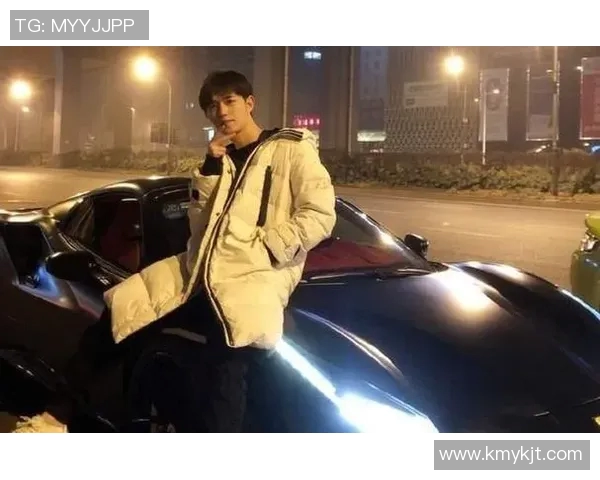 童锦程对足球明星的热爱与追随背后的故事与梦想