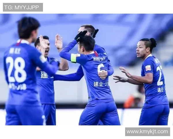 广州排球队以85分稳居挑战赛积分榜首位争夺冠军之路愈发明朗 广州排球队以85分稳居挑战赛积分榜首位争夺冠军之路愈发明朗