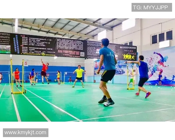 成都羽毛球队以54分稳居精英赛积分榜首位展现强劲实力